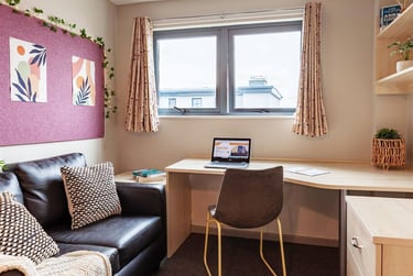 1 bed studio, Crown Street, East Reading, Reading, RG12SE - Image 3